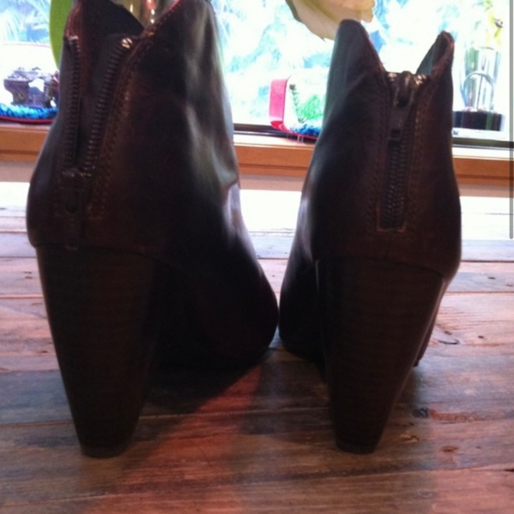 Born Crown booties - Picture 2 of 4